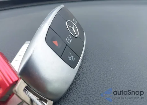 2019 Mercedes-Benz C 300 4Matic from USA, damaged, VIN 55SWF8EB6KU305586